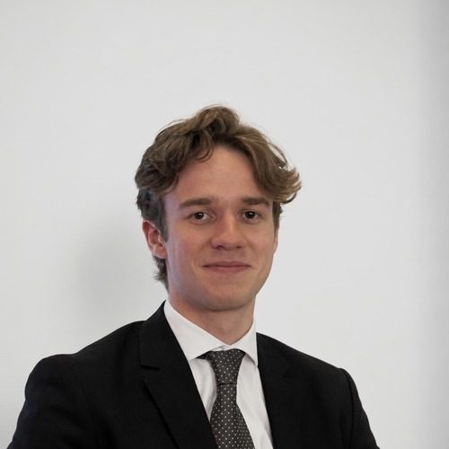 See his profile <i class="icon-fleche"></i>